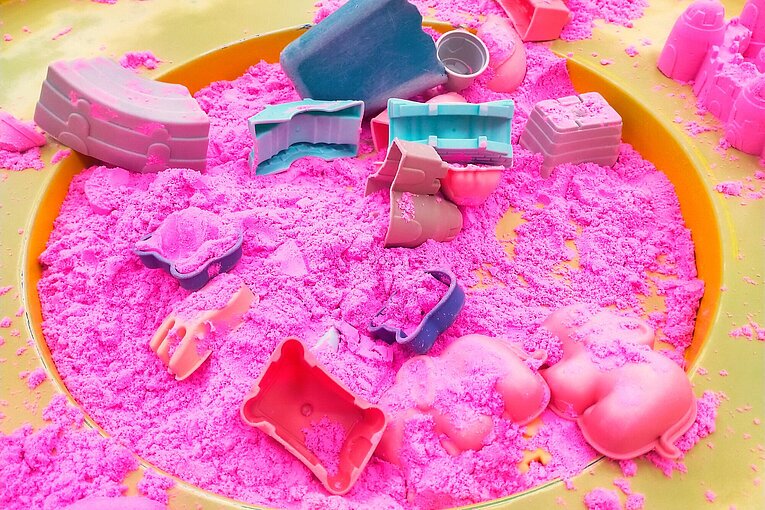 Playgrounds of Care – Sozialisation zwischen Fleisch und Code