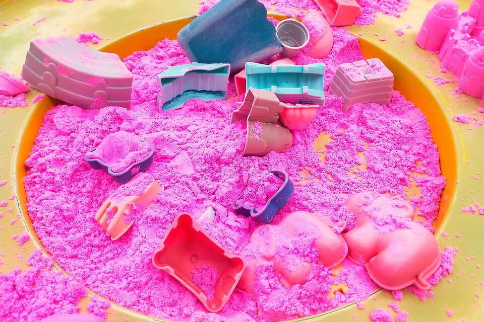 Playgrounds of Care – Sozialisation zwischen Fleisch und Code