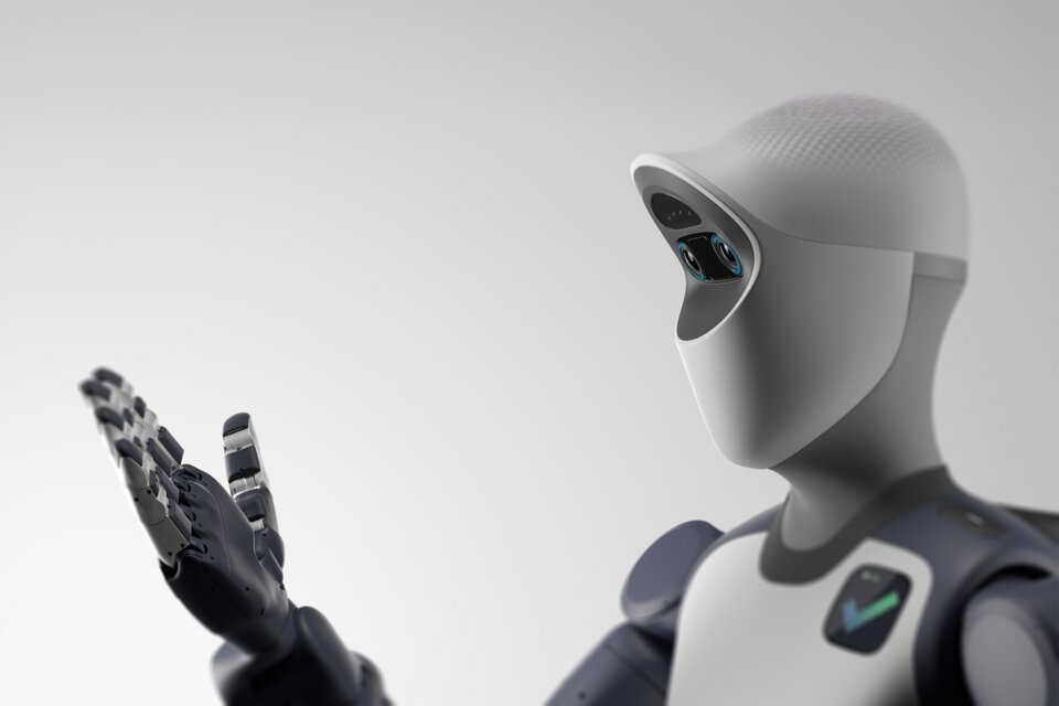 Human(oid) centered Design - The Design Process behind Agile ONE