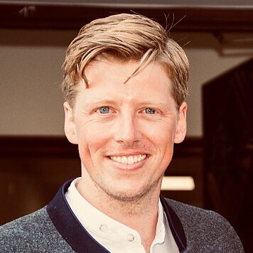 Dr. Manuel Braun