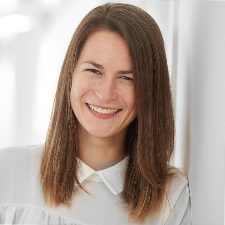 Julia  Urbauer